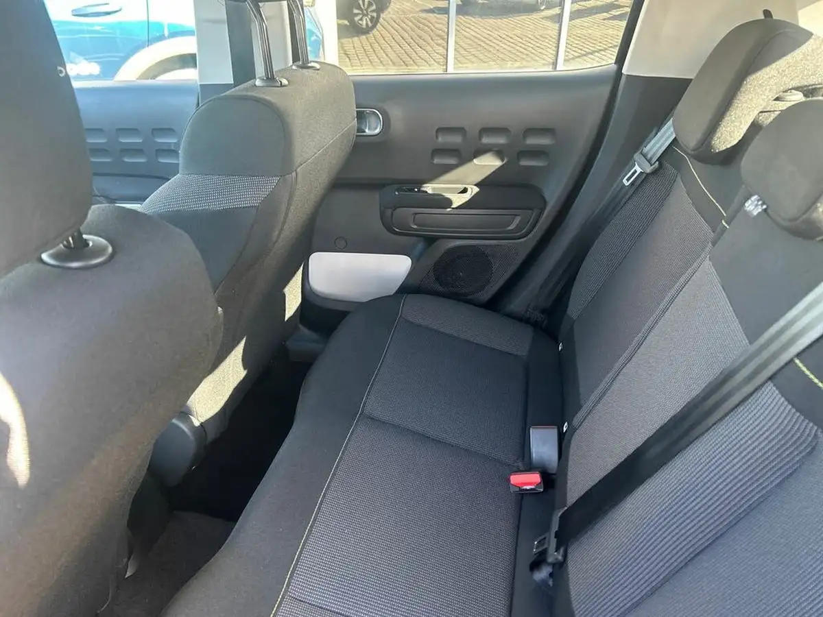 2024-citroen-c3-12-puretech-plus-83ps-big-38