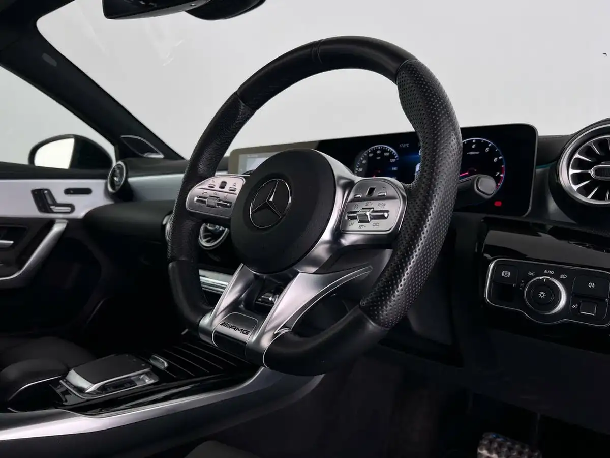 2019-mercedes-benz-a-class-20-a35-amg-premium-plus-hatchback-5d-big-10