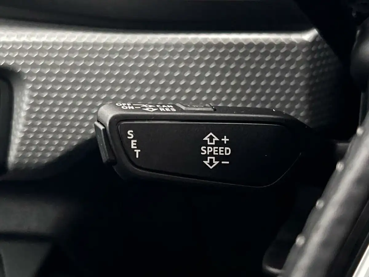 2020-audi-a1-15-35-tfsi-s-line-tronic-big-18