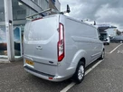 2022-ford-transit-custom-small-10