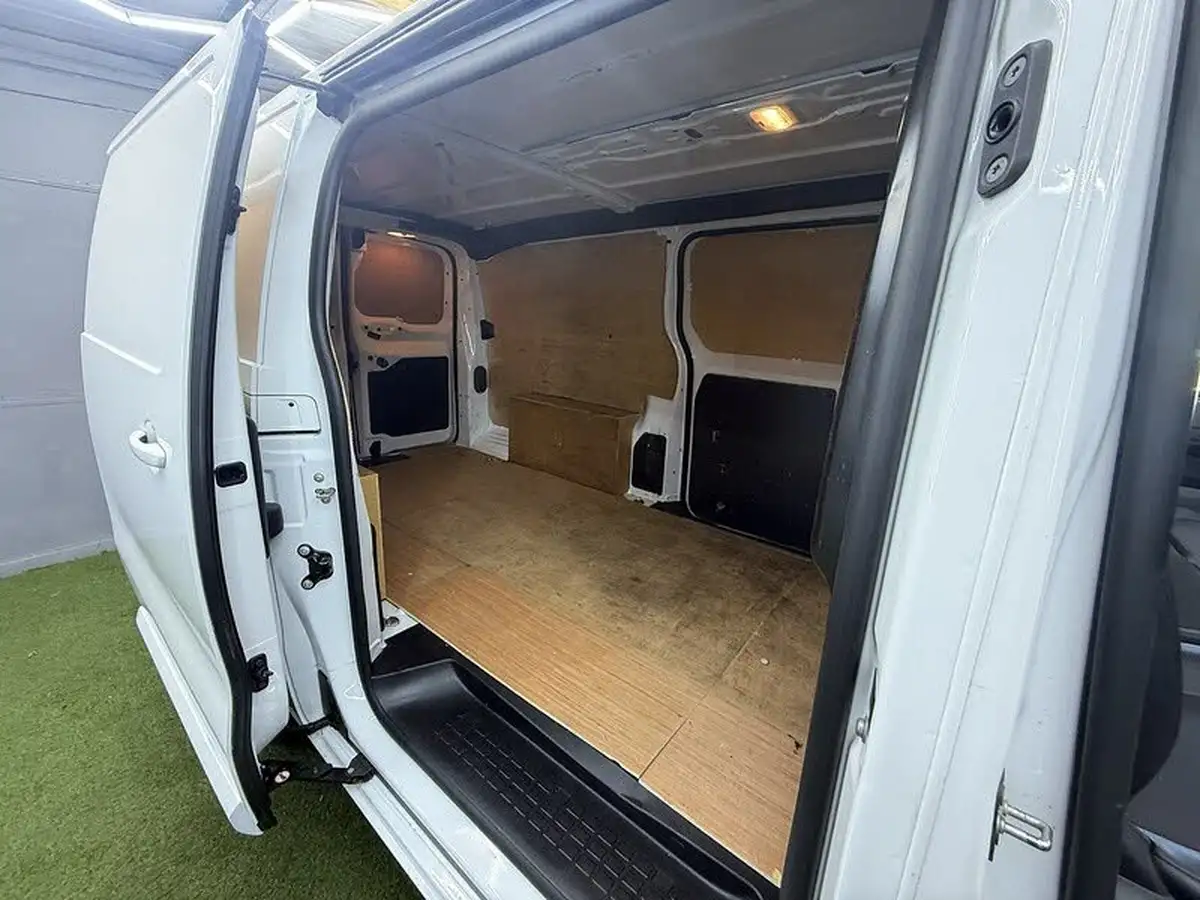 2021-vauxhall-vivaro-15td-2900-l2h1-sportive-100pseu6dt-big-26