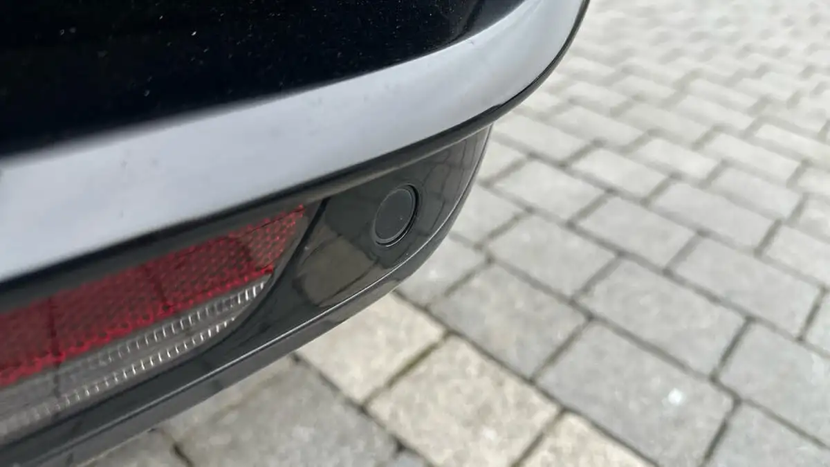 2023-land-rover-range-rover-30-d350-hse-big-19