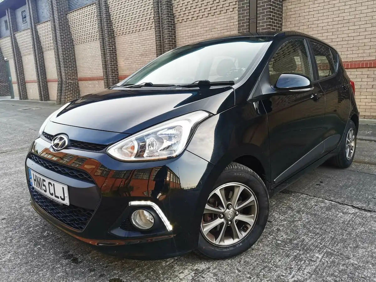 2015-hyundai-i10-10-premium-big-3