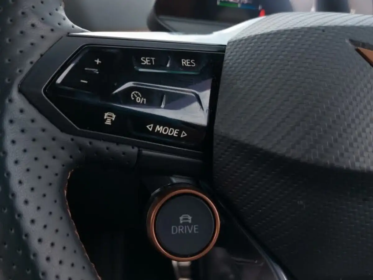 2024-cupra-born-e-v2-230ps-58kwh-e-boost-big-12