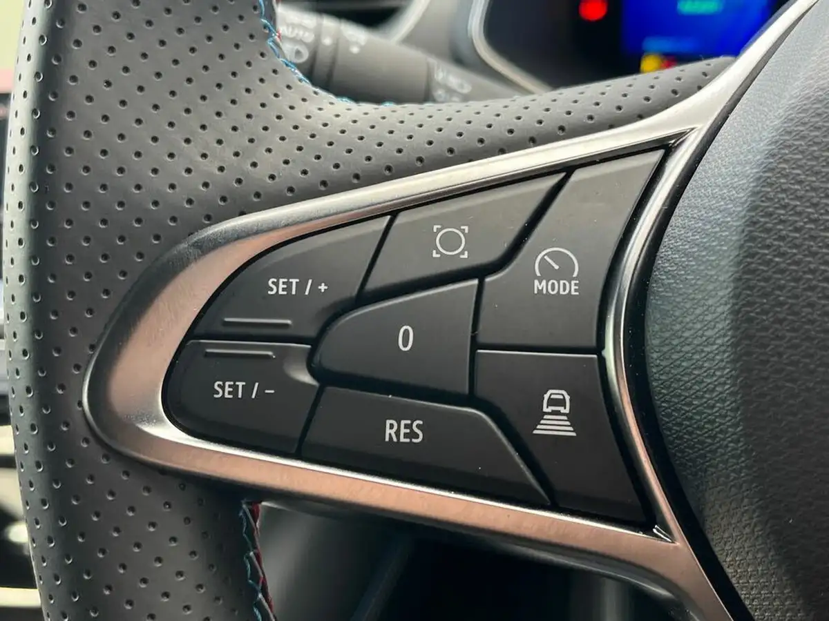 2025-renault-symbioz-16-techno-esprit-alpine-big-18