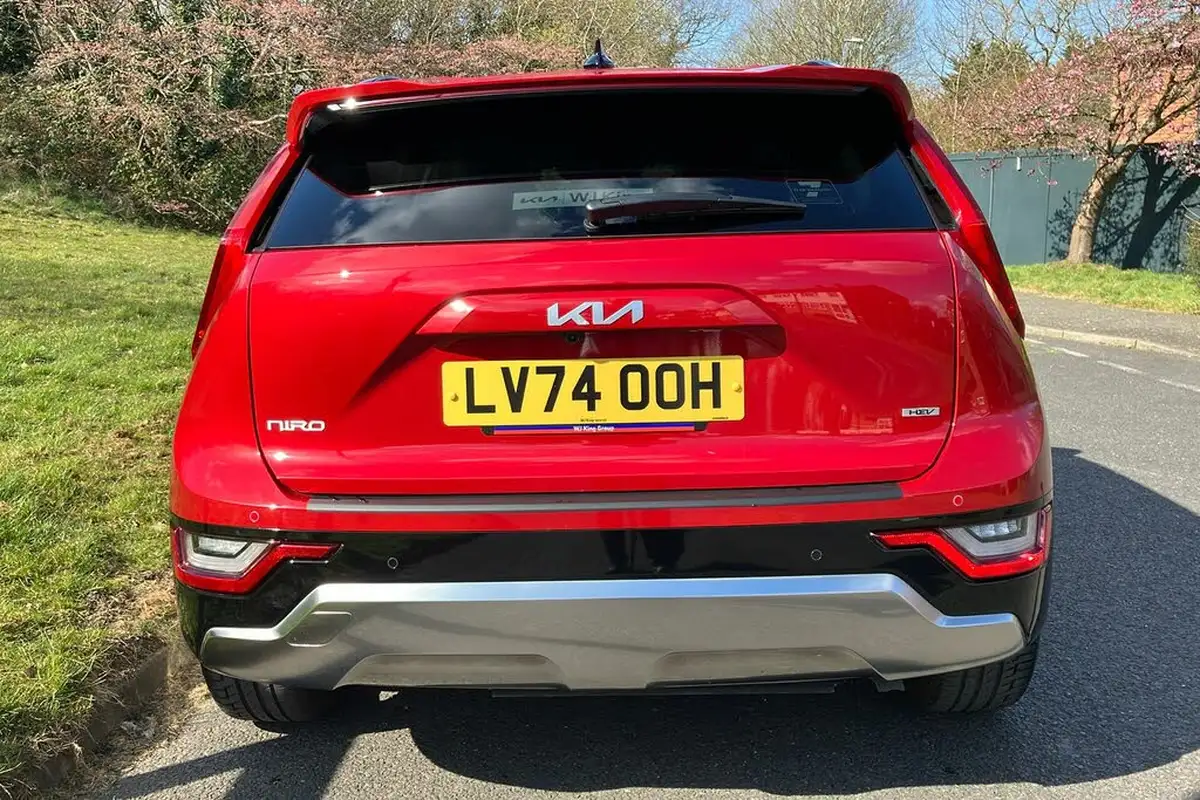 2024-kia-niro-16-gdi-4-127bhp-hev-132kwh-big-6