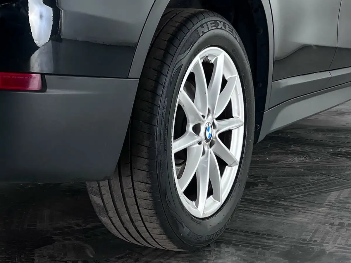 2018-bmw-x1-15-sdrive-18i-se-134bhp-big-8