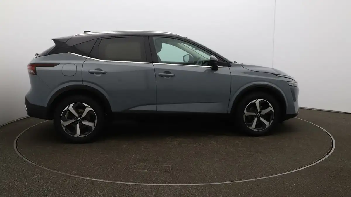 2021-nissan-qashqai-13-dig-t-premiere-edition-140ps-big-41