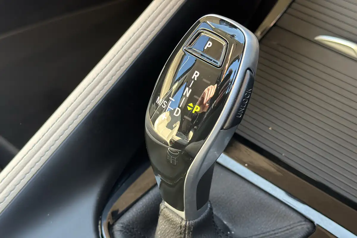 2021-bmw-x1-20-xdrive20i-xline-big-11