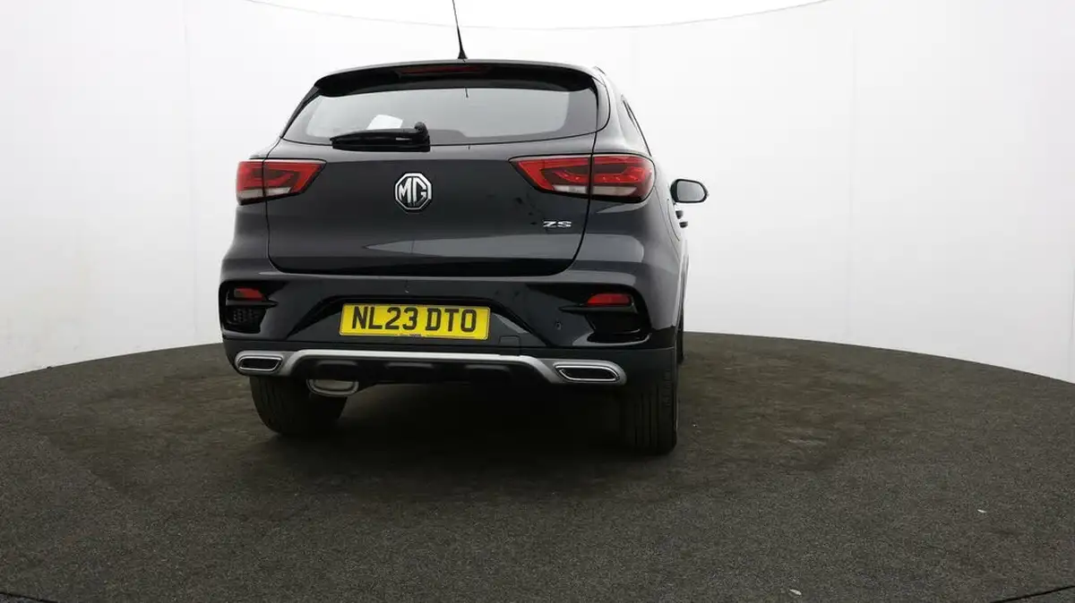 2023-mg-zs-suv-10t-gdi-excite-big-67