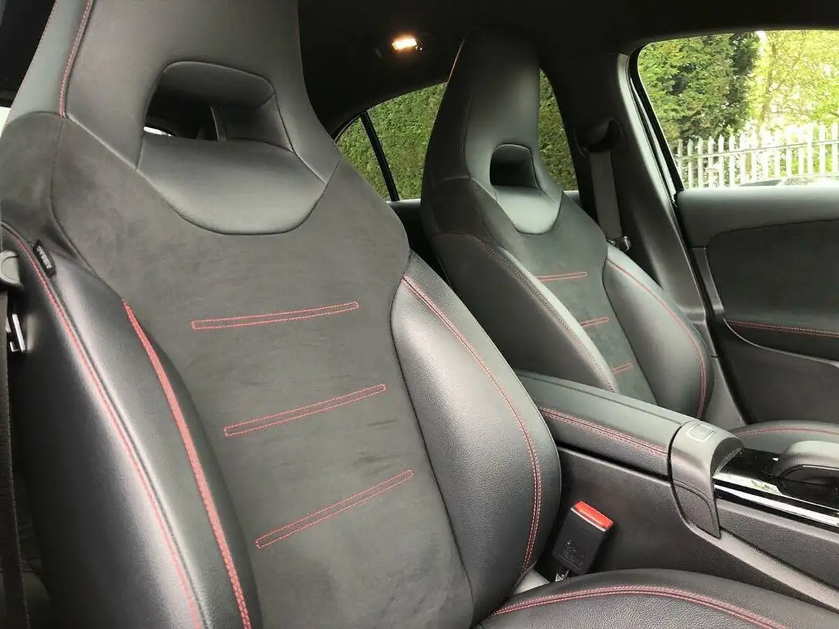 2021-mercedes-benz-a-class-13-a200-amg-line-premium-hatchback-5d-7g-dct-big-26