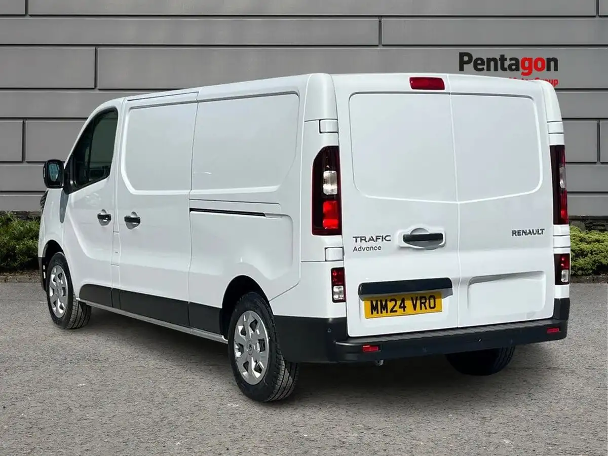 2024-renault-trafic-20dci-ll30-130-advance-panel-big-1