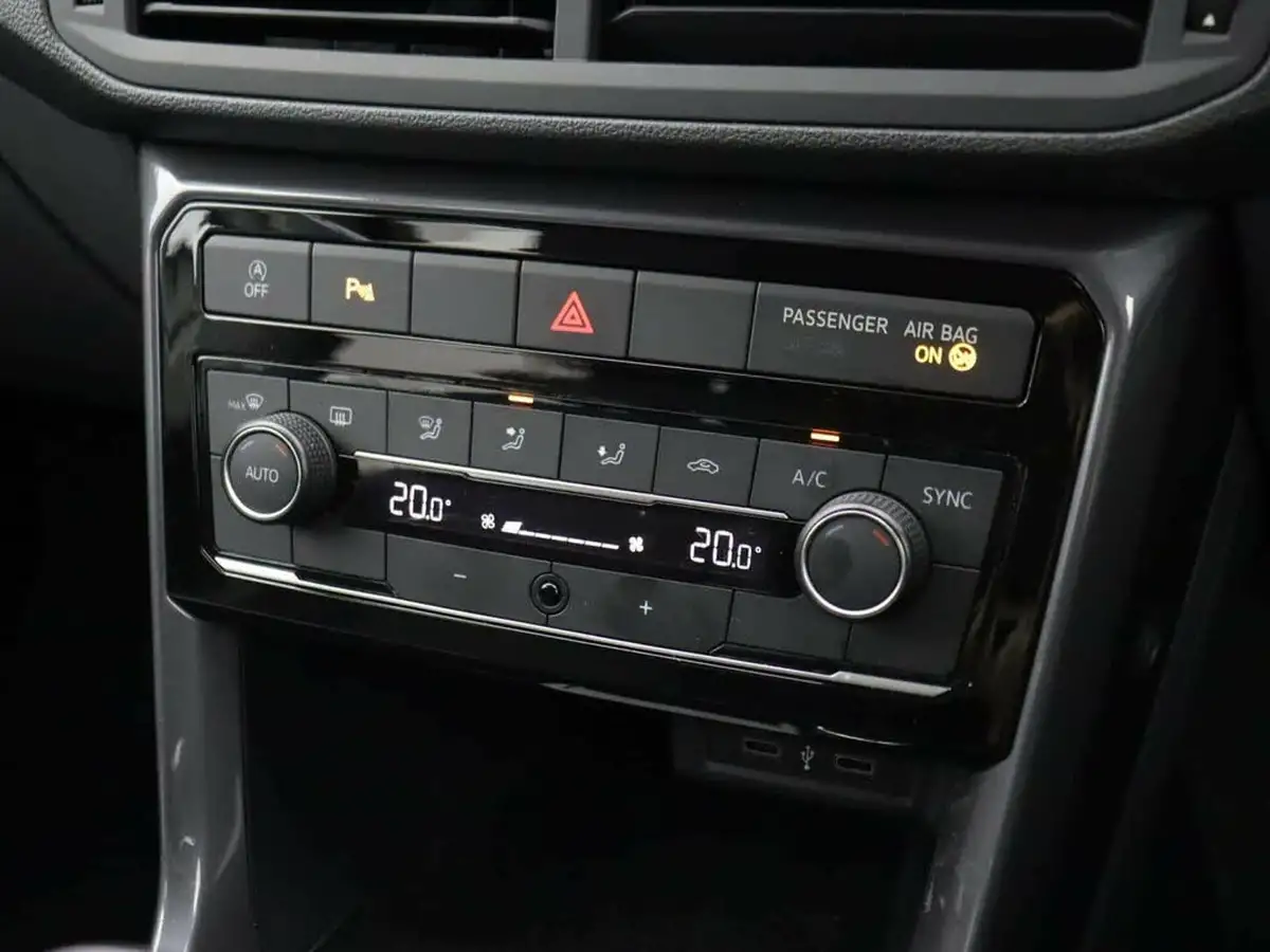2020-volkswagen-t-cross-10-tsi-sel-110ps-dsg-big-18