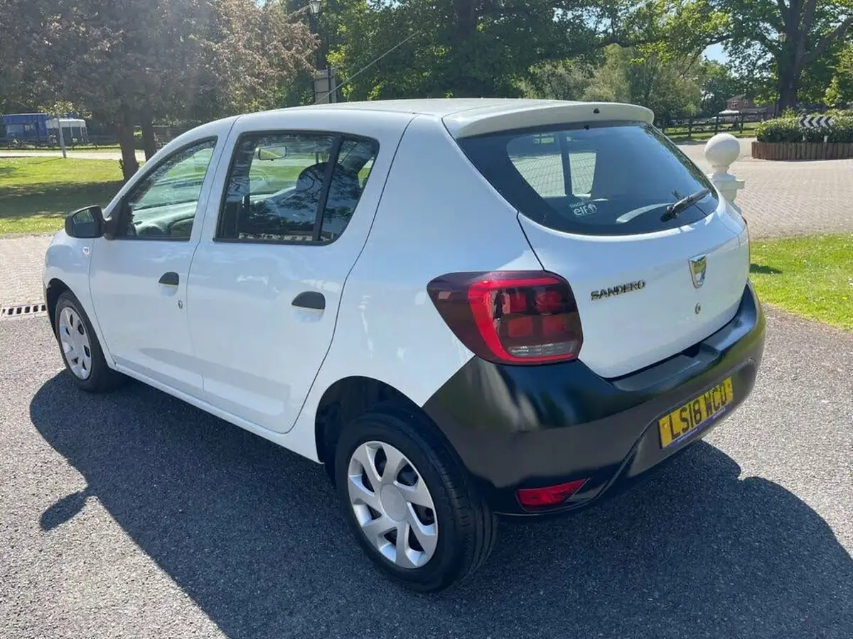 2018-dacia-sandero-10-sce-access-big-3