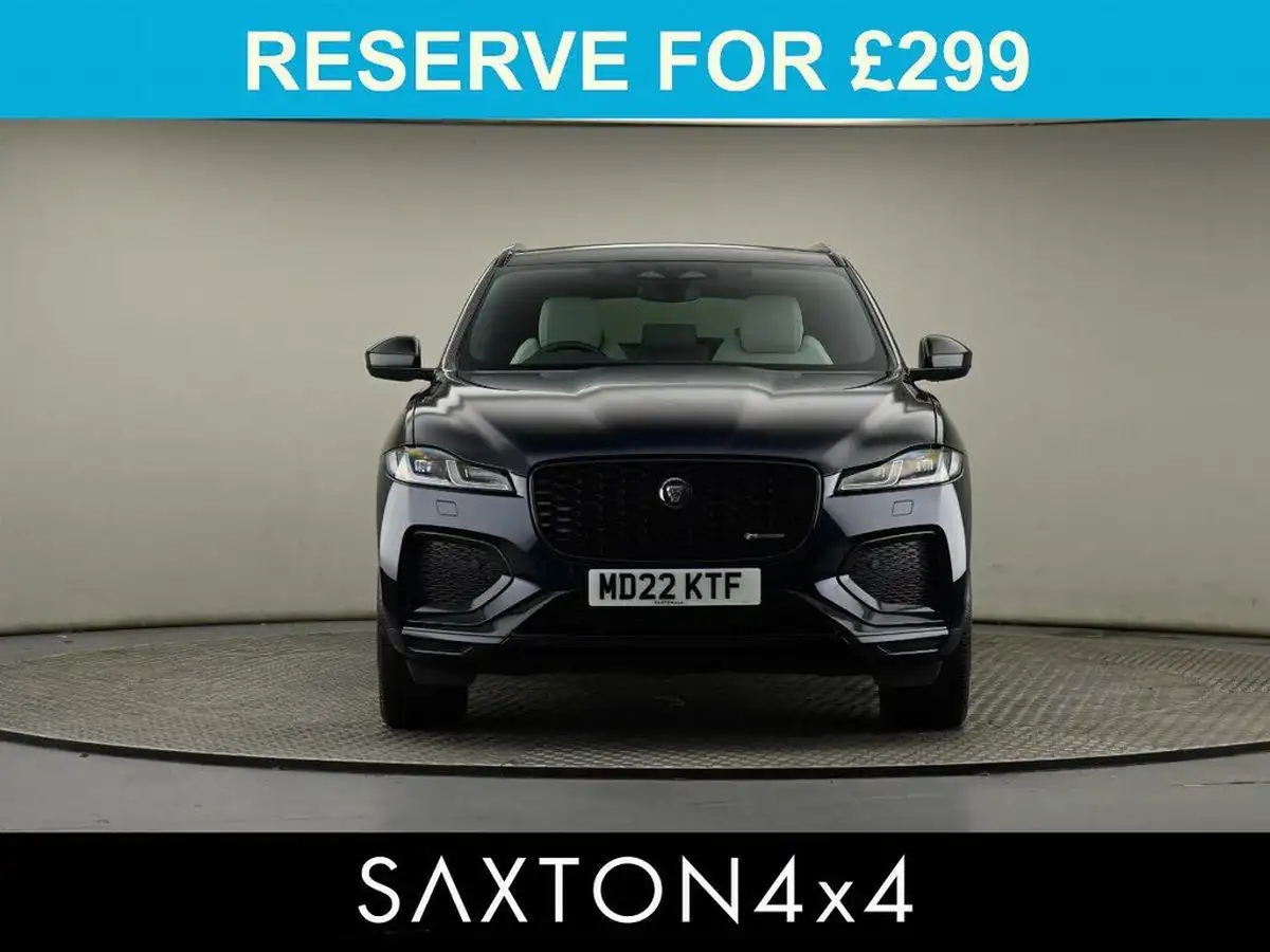 2022-jaguar-f-pace-20-d200-r-dynamic-black-big-2