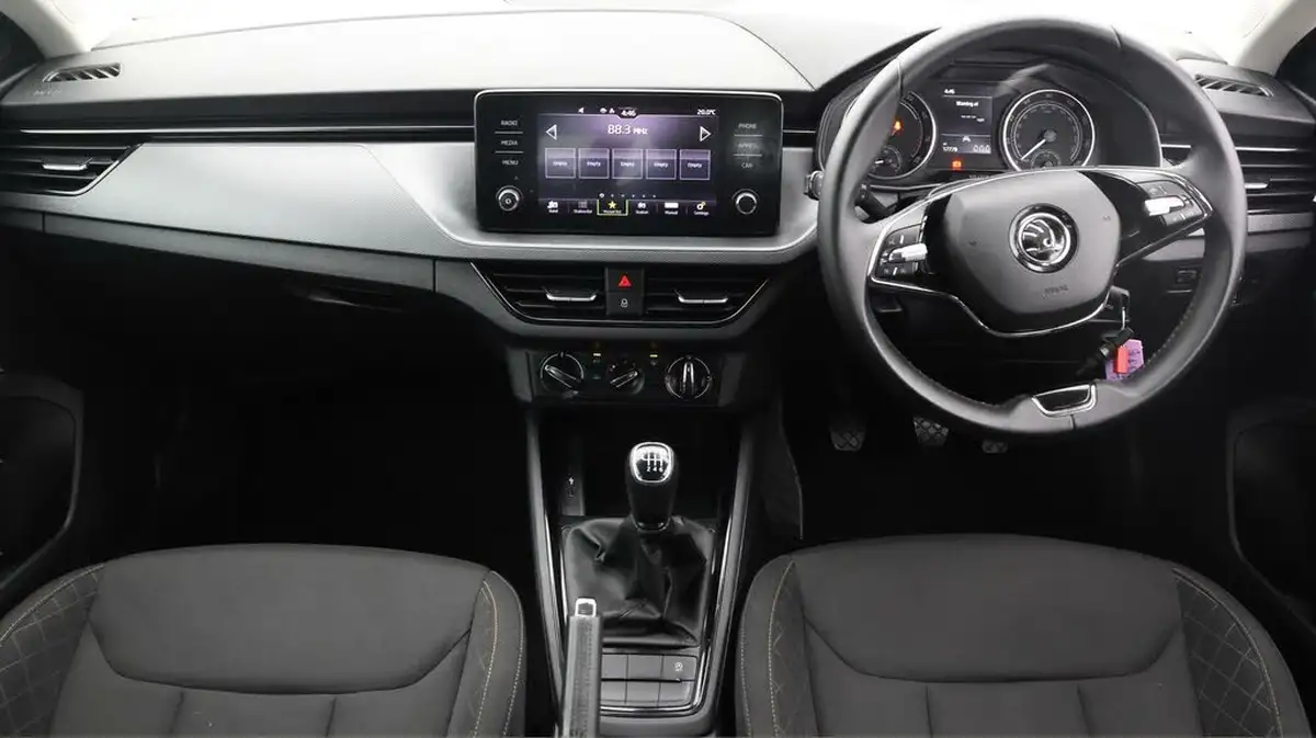 2023-skoda-scala-10-tsi-se-110ps-big-12