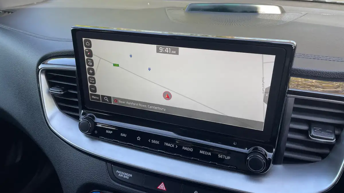 2022-kia-xceed-16-gdi-3-big-25