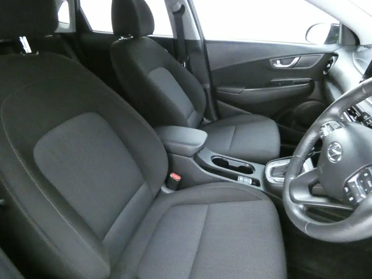 2021-hyundai-kona-16-gdi-premium-hybrid-big-8