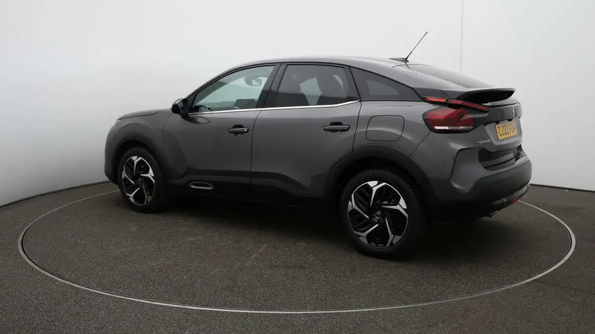 2022-citroen-c4-big-29