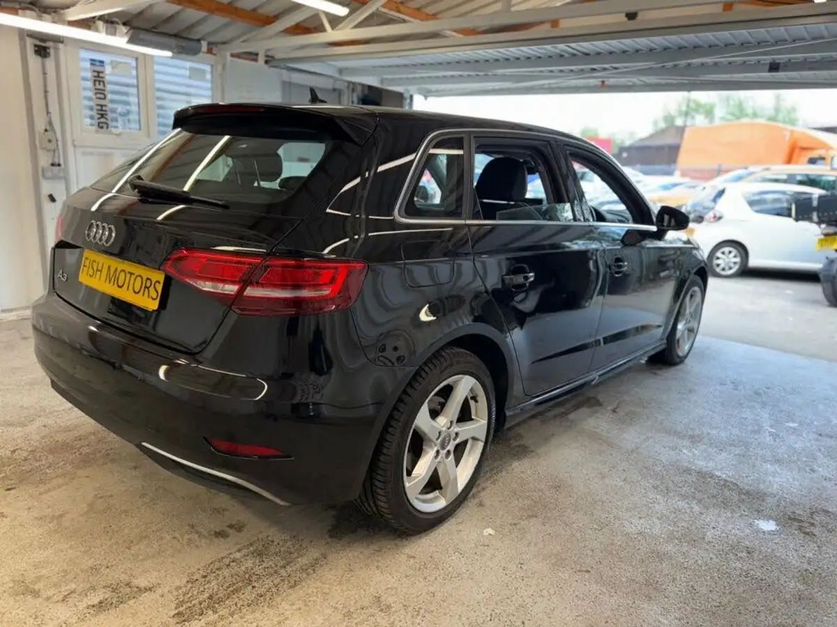 2020-audi-a3-14-40-e-tron-big-8