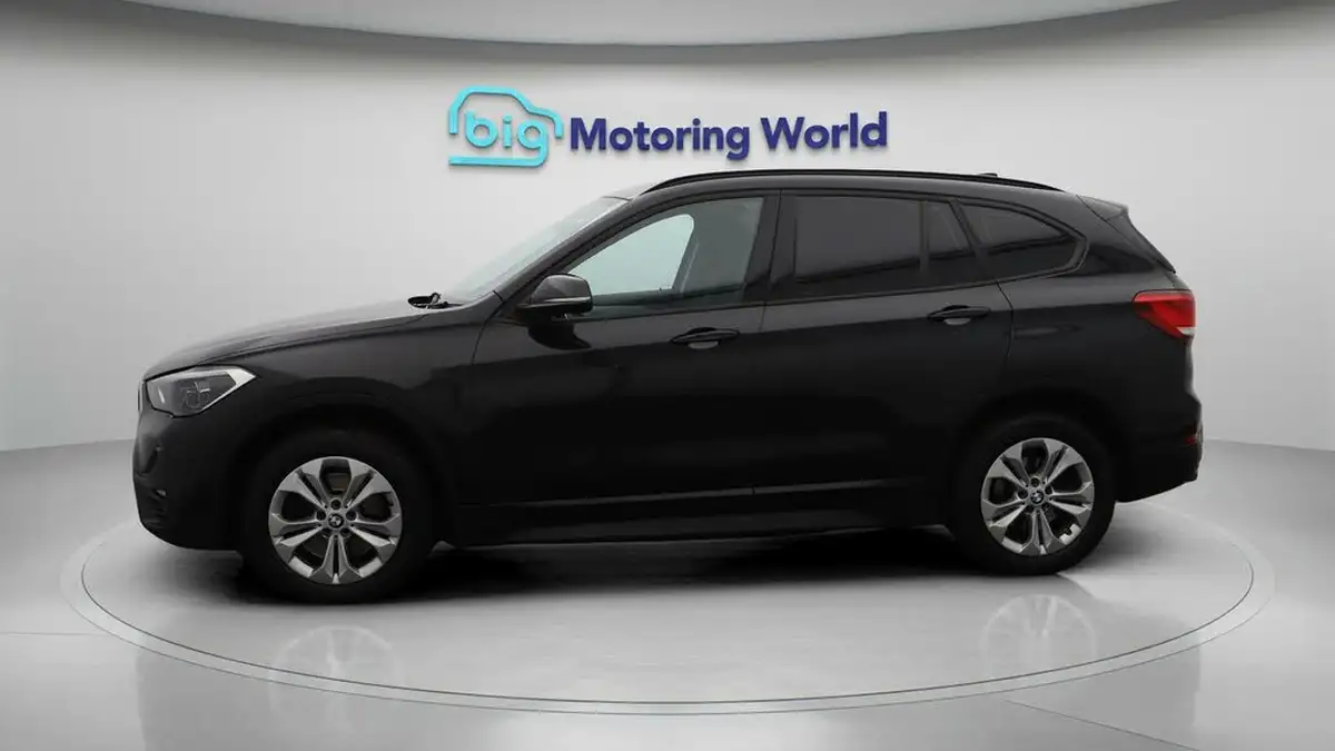 2020-bmw-x1-20-sdrive20i-se-189bhp-big-4