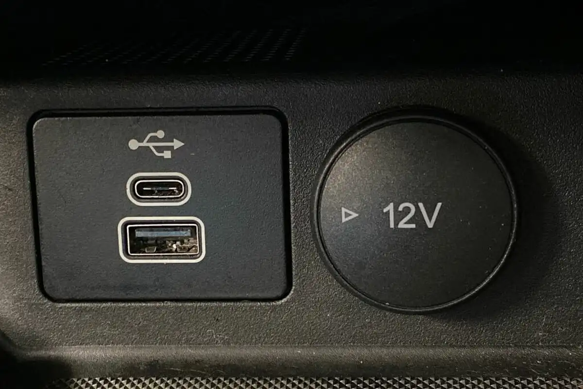 2023-ford-kuga-15t-st-line-x-edition-big-33