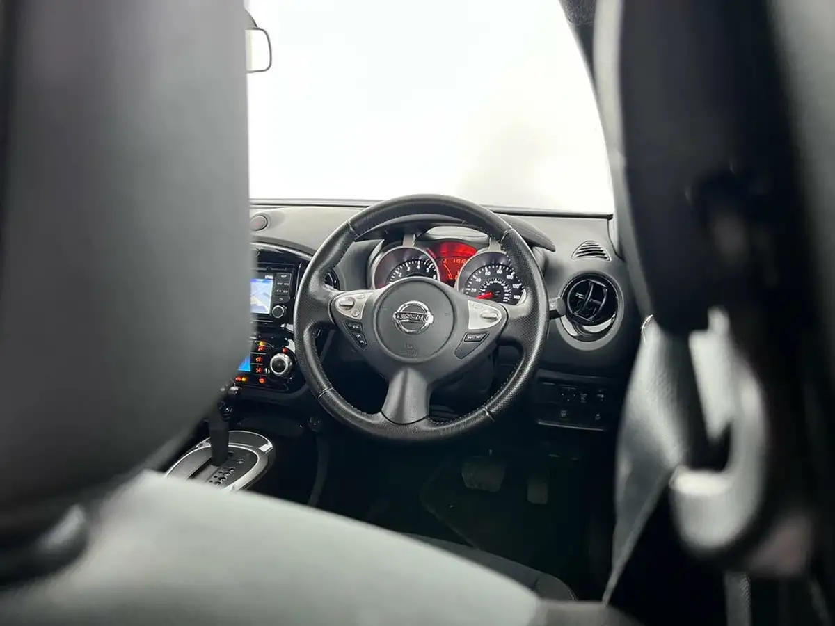 2017-nissan-juke-16-n-connecta-big-24