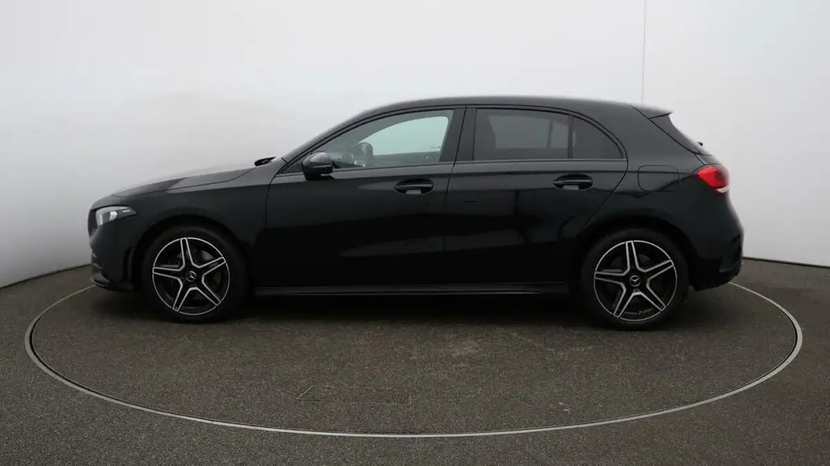 2022-mercedes-benz-a-class-13-a250e-amg-line-edition-hatchback-5d-big-54