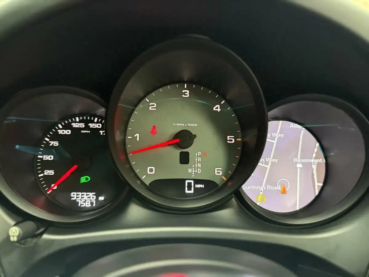 2016-porsche-macan-30td-s-big-36