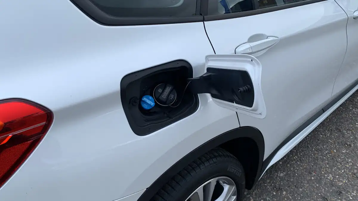 2018-bmw-x1-20td-xdrive20d-sport-big-48