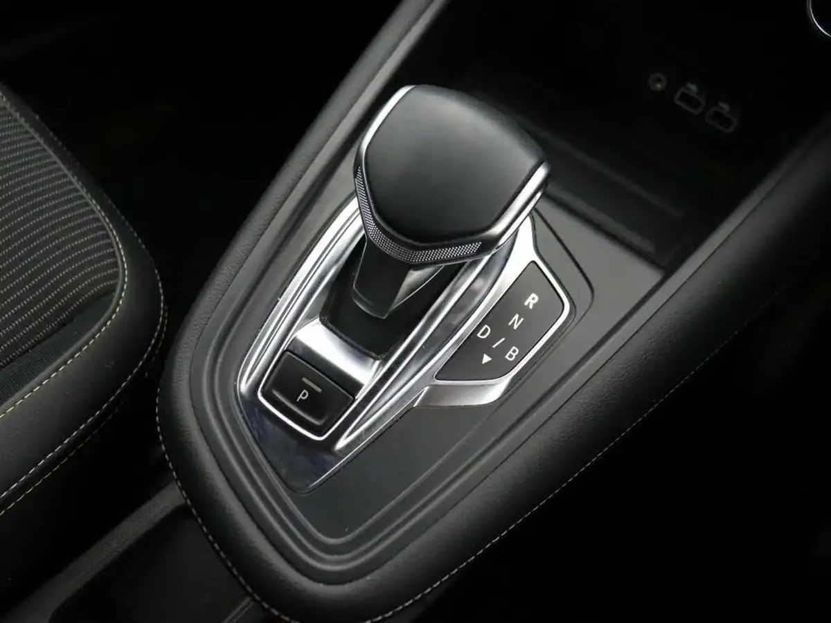 2024-renault-captur-16-e-tech-engineered-145ps-full-big-19