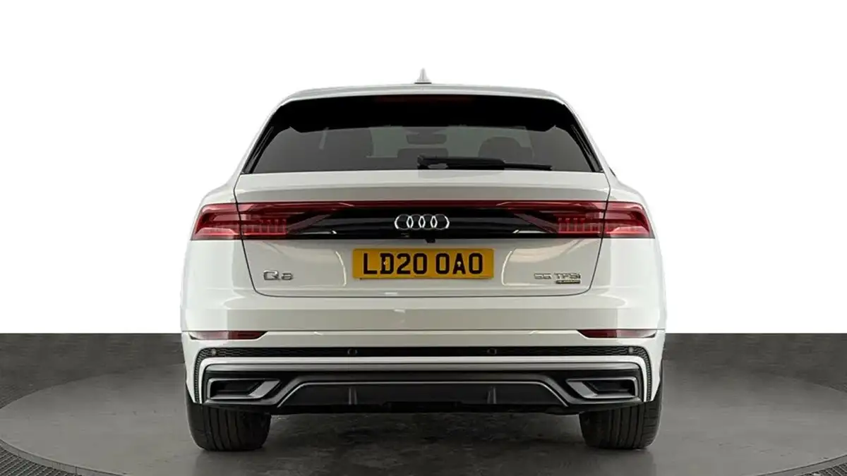 2020-audi-q8-30-55-tfsi-s-line-big-4