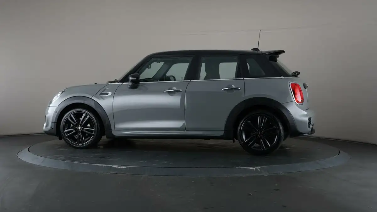 2019-mini-cooper-15-cooper-sport-hatchback-5d-big-28