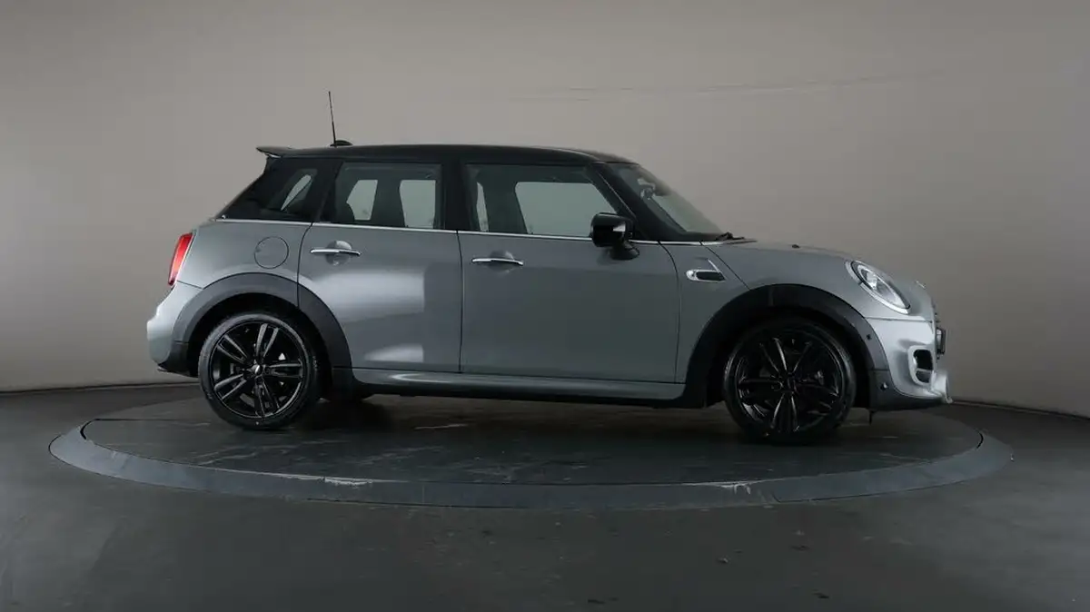 2019-mini-cooper-15-cooper-sport-hatchback-5d-big-52