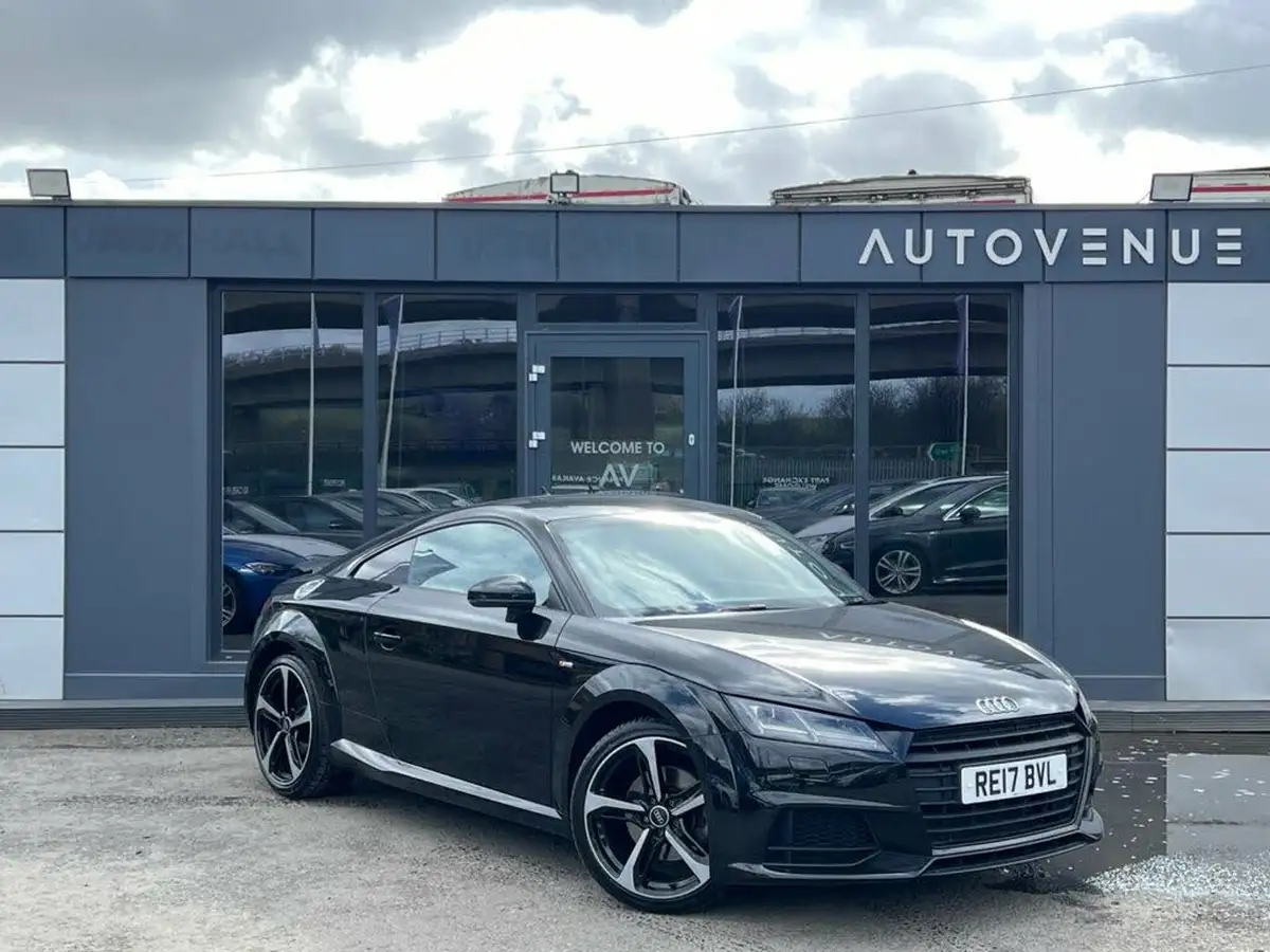 2017-audi-tt-coupe-20tdi-ultra-black-edition-big-1