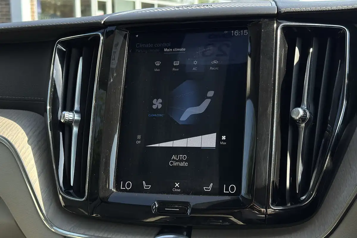 2020-volvo-xc60-20-t8-inscription-pro-big-14