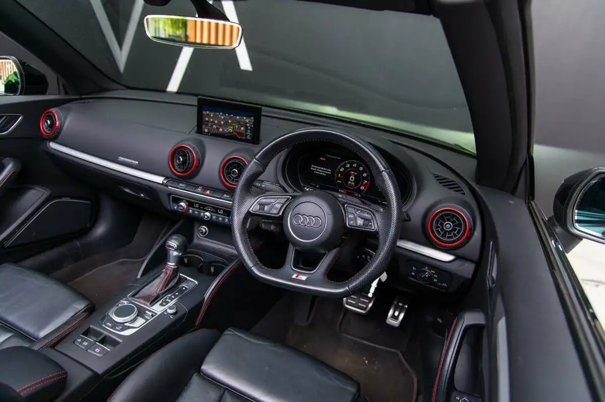 2019-audi-s3-20-tfsi-cabriolet-2d-big-3