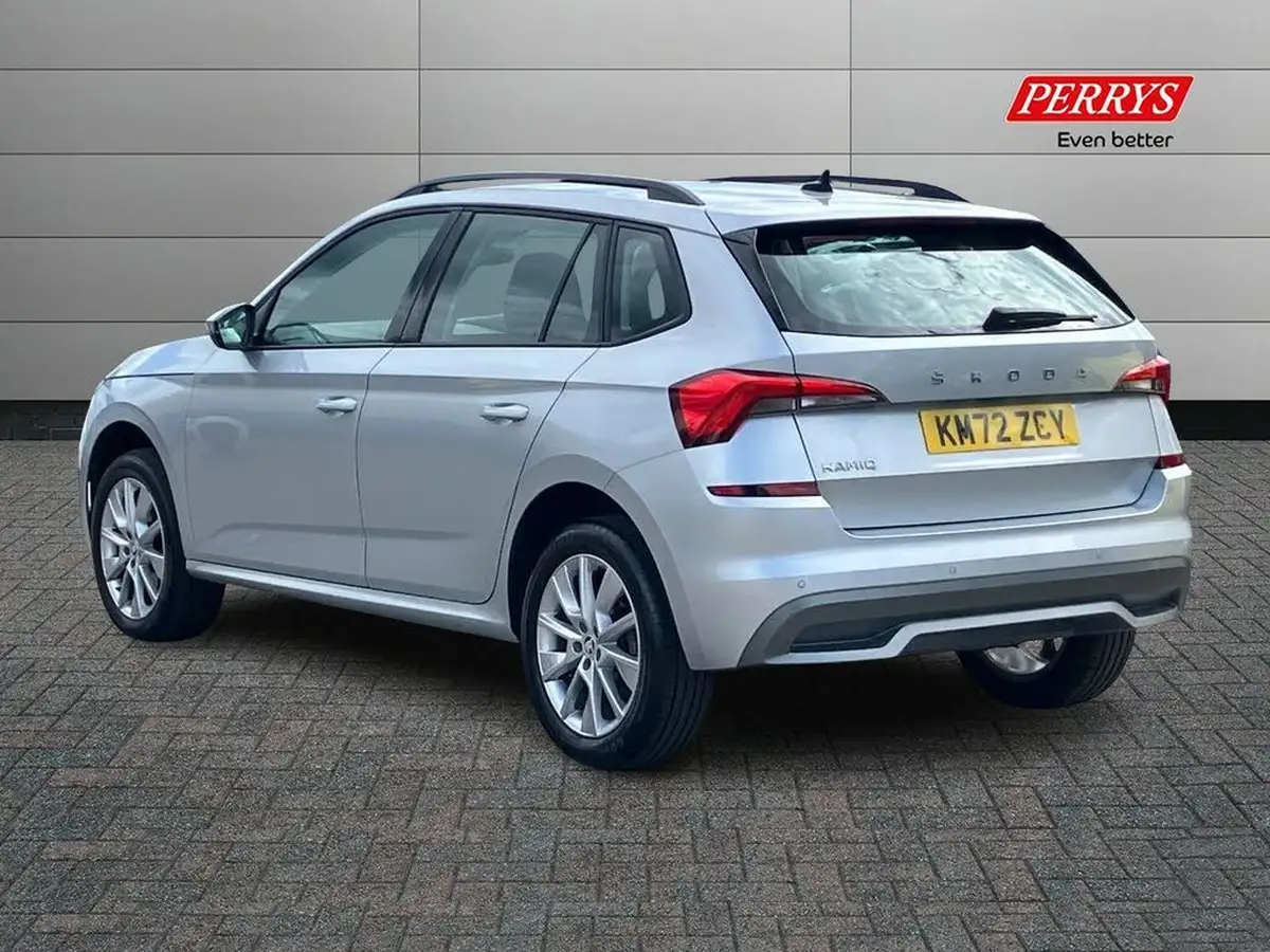 2023-skoda-kamiq-10-tsi-se-109ps-big-1