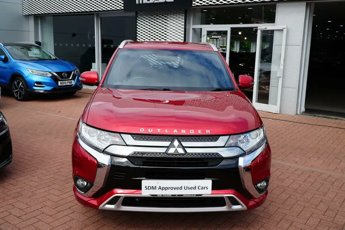 2021-mitsubishi-outlander-24-dynamic-phev-big-1