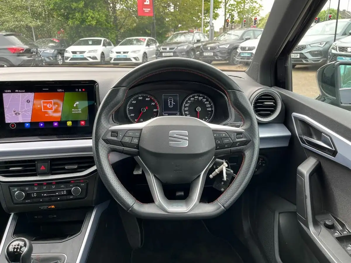 2022-seat-arona-10-tsi-fr-big-15