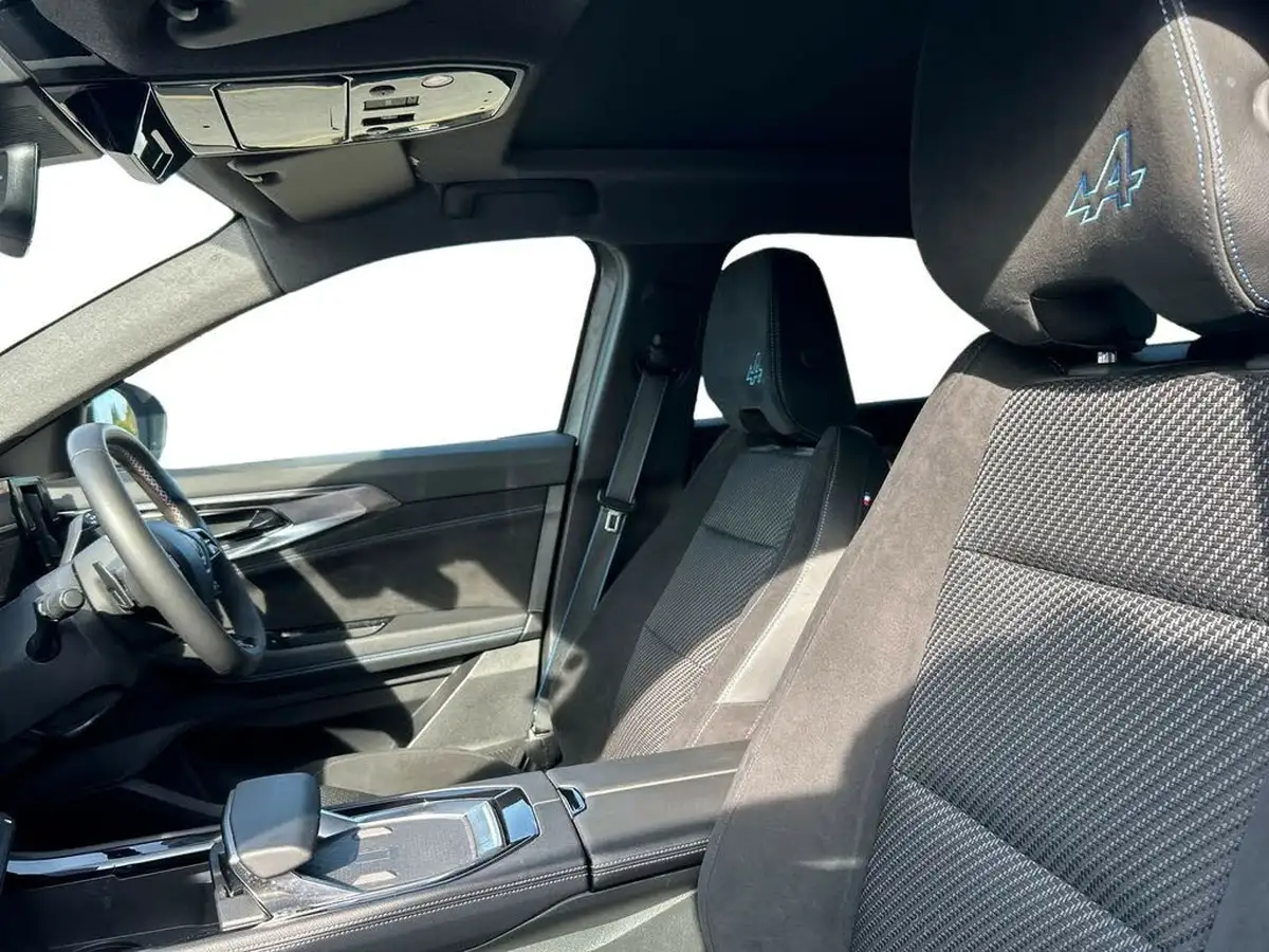 2024-renault-austral-12-iconic-esprit-alpine-big-7