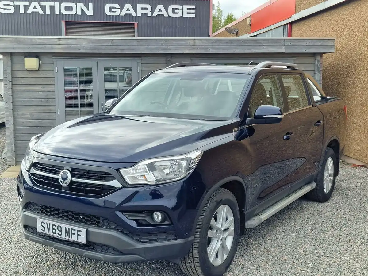 2019-kgm-ssangyong-musso-22td-rebel-auto-big-2