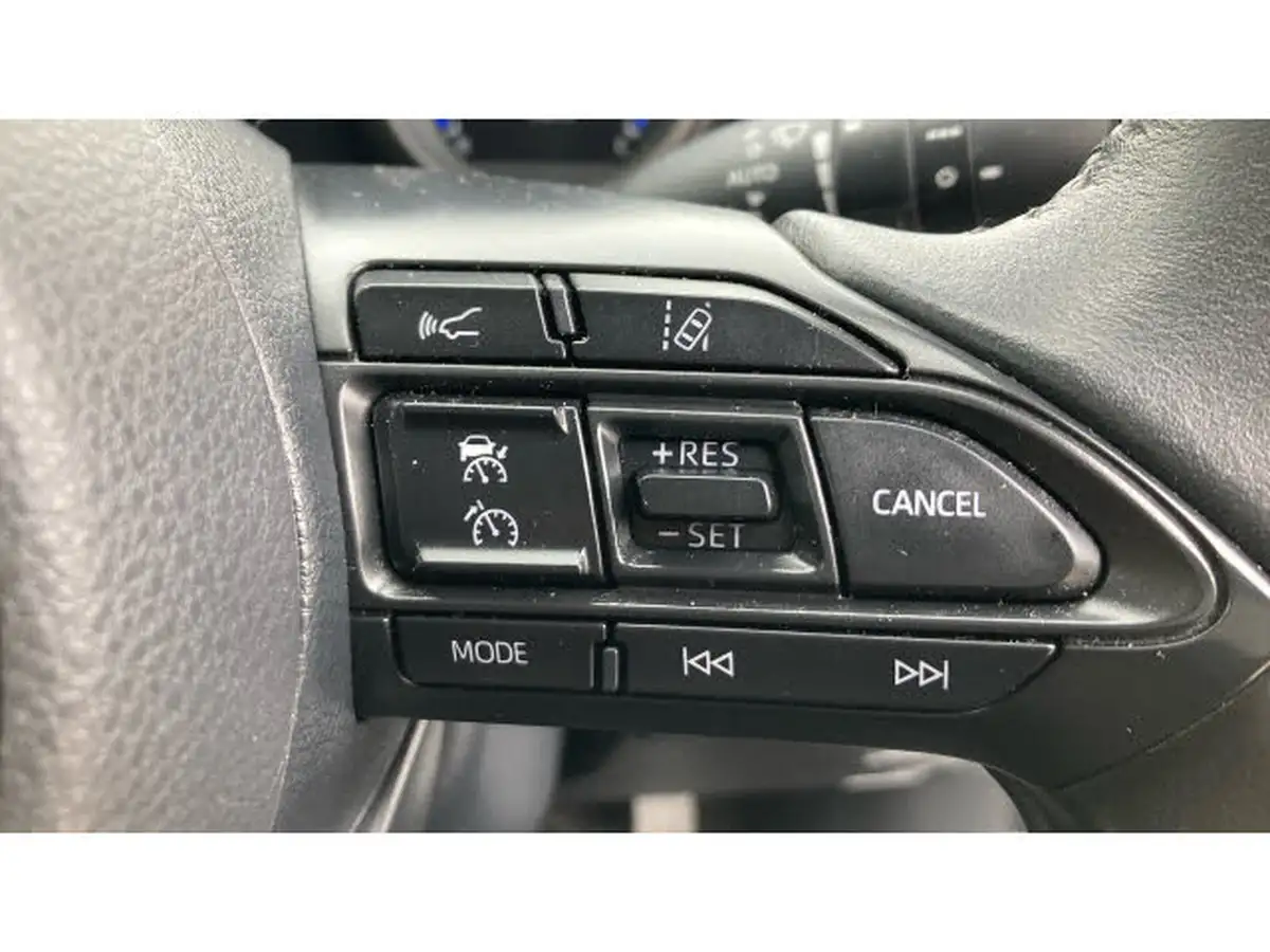 2023-toyota-yaris-cross-15-vvt-i-icon-big-34