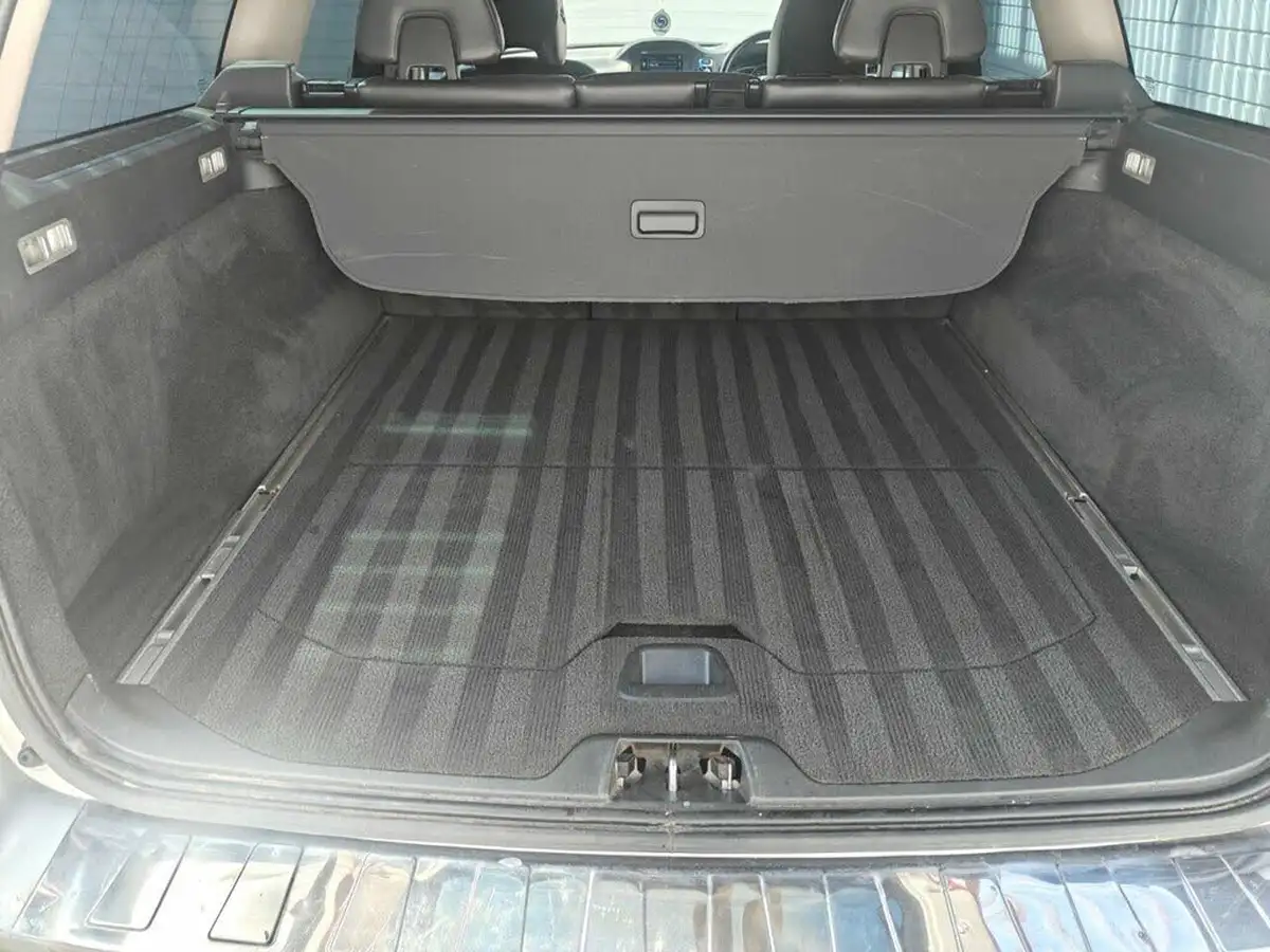 2014-volvo-v70-20td-d4-se-181bhp-nav-1969cc-geartronic-big-39