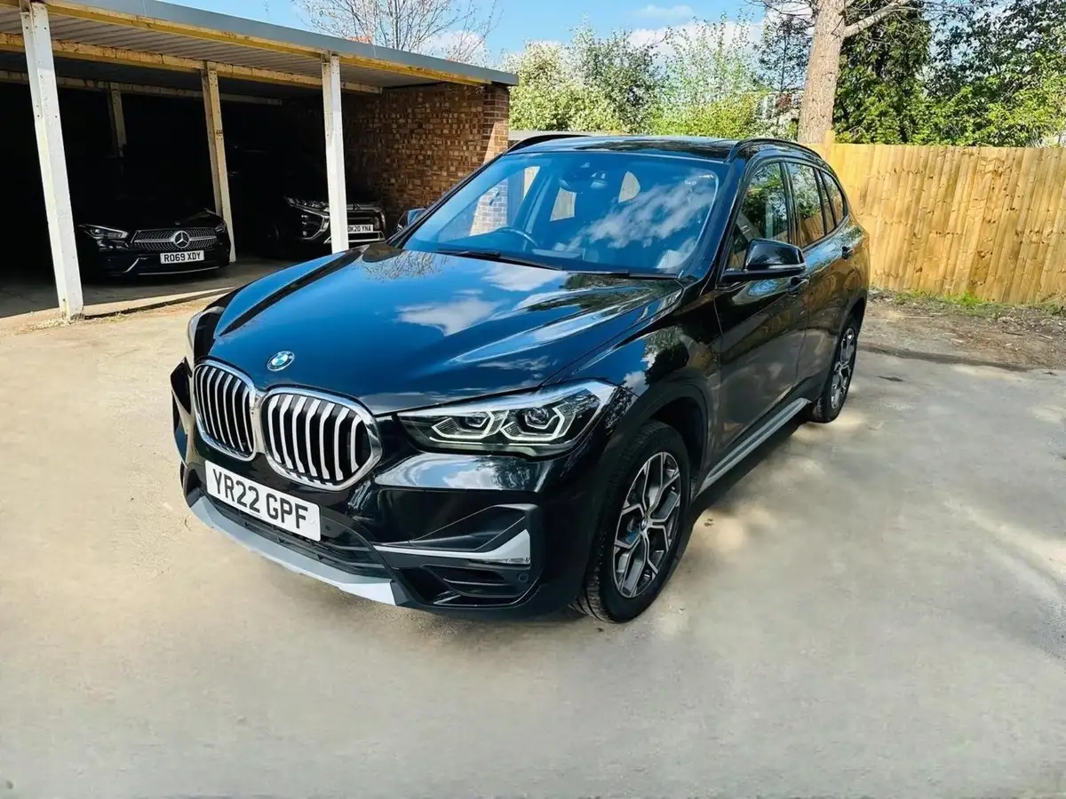 2022-bmw-x1-20-xdrive20i-xline-big-10
