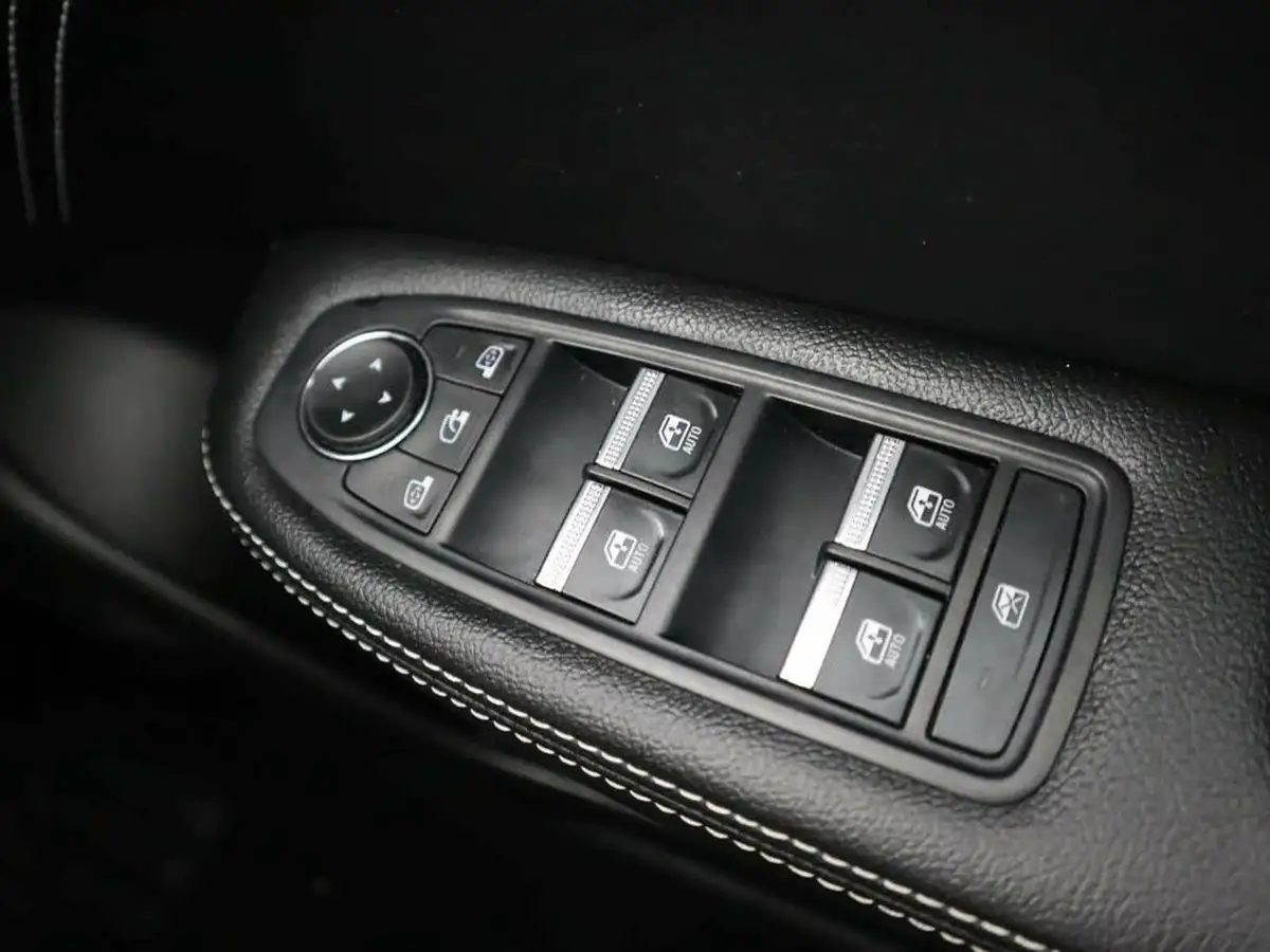 2023-renault-arkana-16-s-edition-big-26