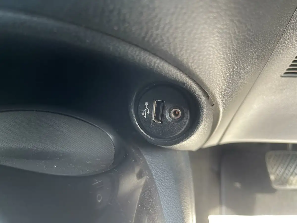 2015-nissan-juke-16-tekna-117ps-1598cc-xtronic-cvt-big-26
