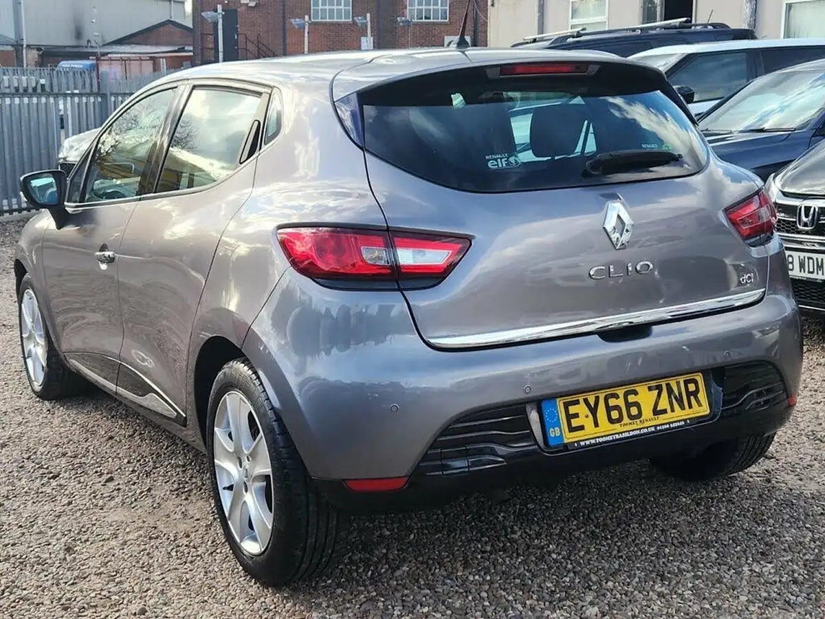 2016-renault-clio-15dci-dynamique-nav-edc-auto-big-29
