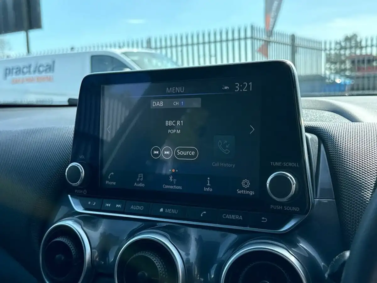 2020-nissan-juke-10-dig-t-acenta-117ps-big-12