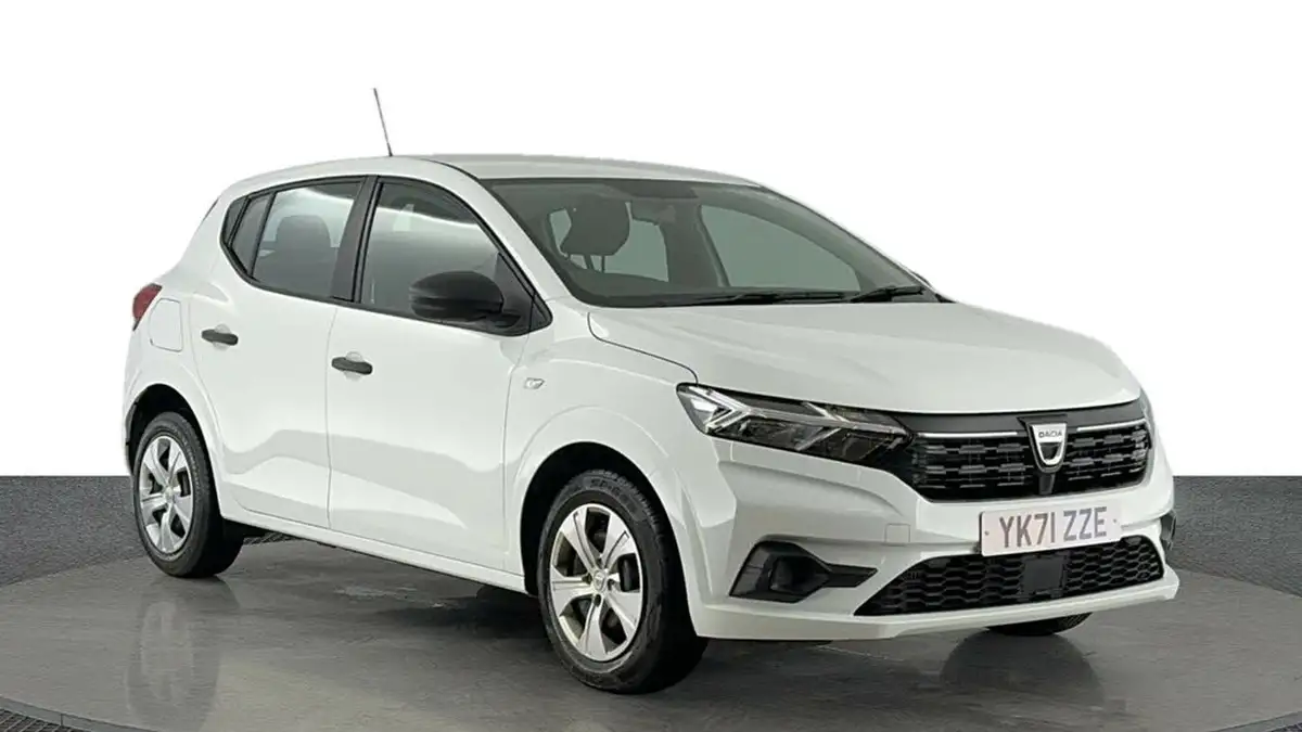 2021-dacia-sandero-10-tce-essential-90bhp-big-1
